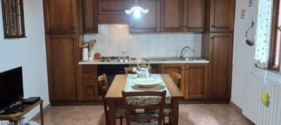 3 Schlafzimmer Haus in Monteverdi Marittimo, Italy, Nr. 337227 13