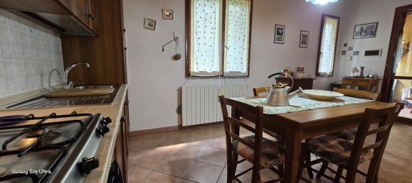 3 Schlafzimmer Haus in Monteverdi Marittimo, Italy, Nr. 337227 16