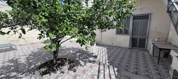 2 Schlafzimmer Haus in Squinzano, Italy, Nr. 329131 27