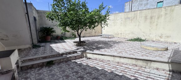 2 Schlafzimmer Haus in Squinzano, Italy, Nr. 329131 24