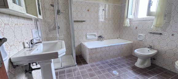 2 Schlafzimmer Haus in Squinzano, Italy, Nr. 329131 19