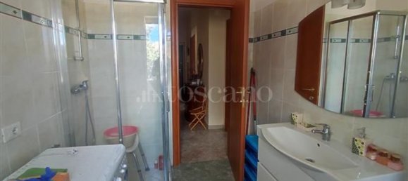 Apartamento de 5 habitaciónes en L'Aquila, Italy No. 41844 17