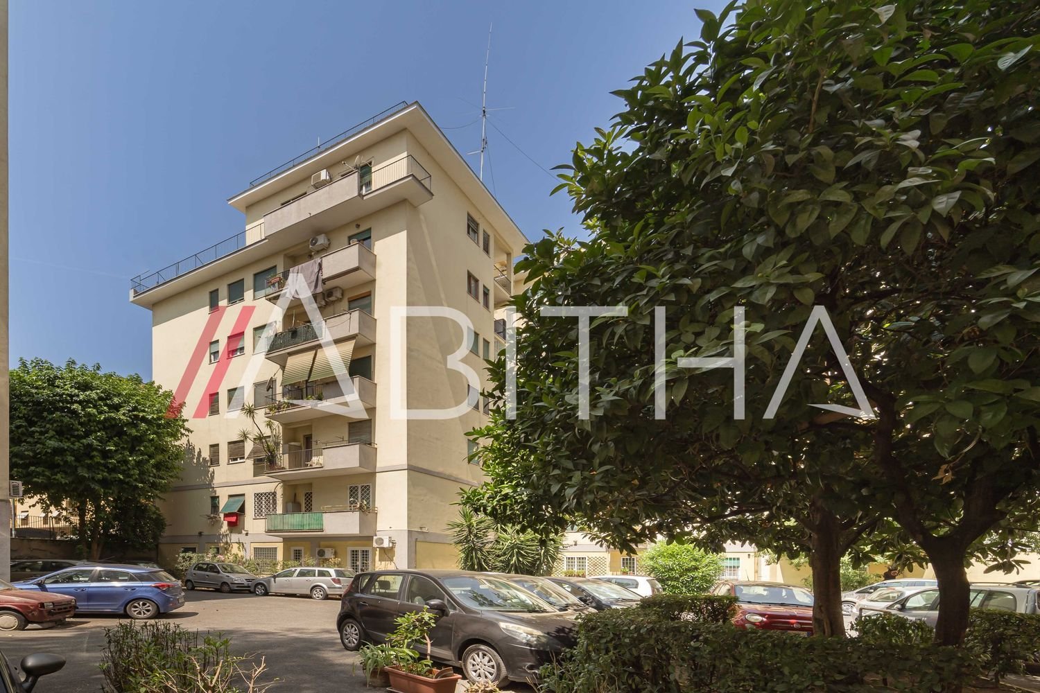 3 chambres Appartement à Rome, Italy No. 380332