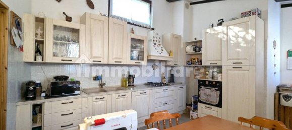 3 bedrooms Villa in Udine, Italy No. 182154 7