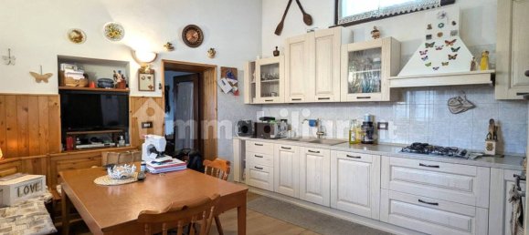 3 bedrooms Villa in Udine, Italy No. 182154 6