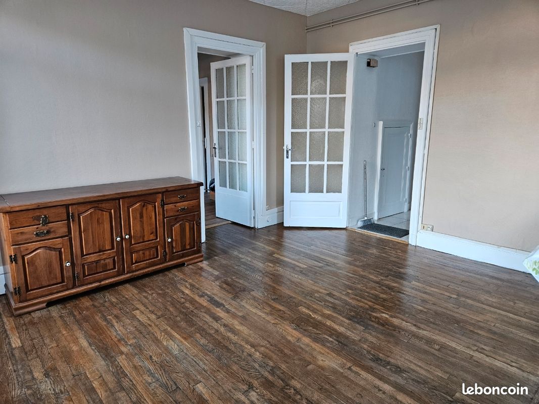 Квартира с 1 спальней в Сен-Клод, Франция № 316626