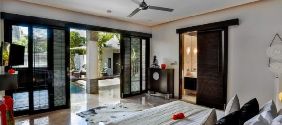 Вилла с 3 спальнями в Seminyak, Бадунг, Бали, Индонезия № 3243 10