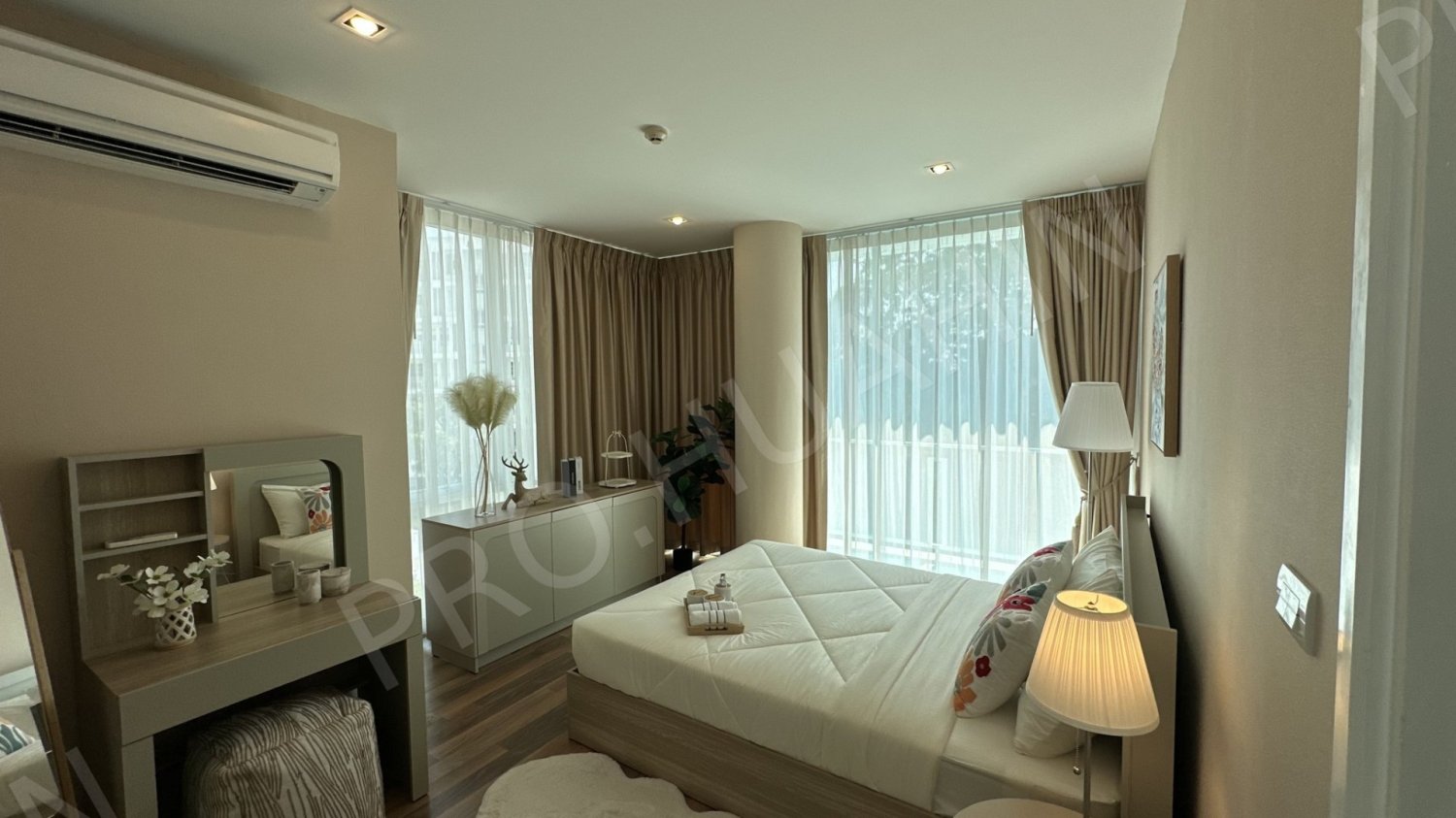 2 dormitorios apartamento en venta en Hua Hin, Prachuap Khiri Khan, Western Thailand, Thailand № 165780