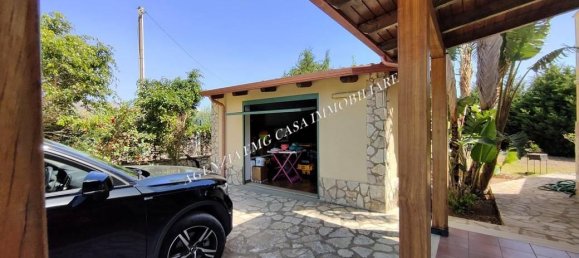 Villa de 4 habitaciónes en Castellammare del Golfo, Italy No. 150496 4