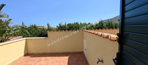 Villa de 4 habitaciónes en Castellammare del Golfo, Italy No. 150496 16