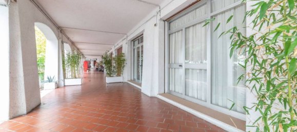 1 room Commercial property in Misano Adriatico, Italy No. 341214 10
