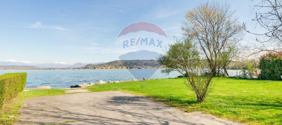 2 rooms Apartment in Castelletto sopra Ticino, Italy No. 53130 4