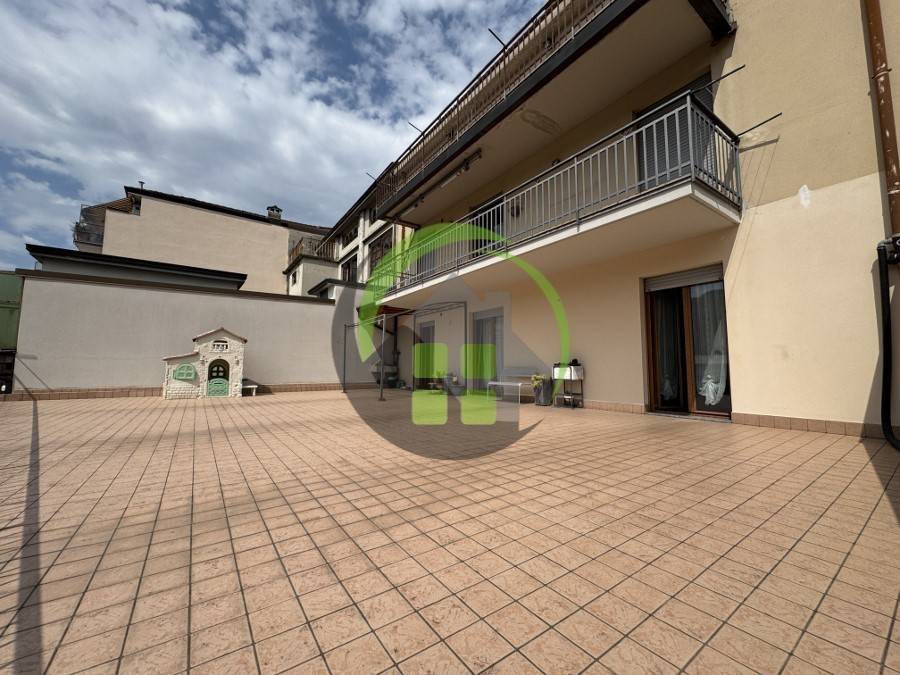 Apartamento T3 em Leffe, Italy N.º 266833