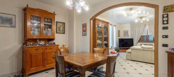 8 rooms Villa in Poggio a Caiano, Italy No. 64497 13