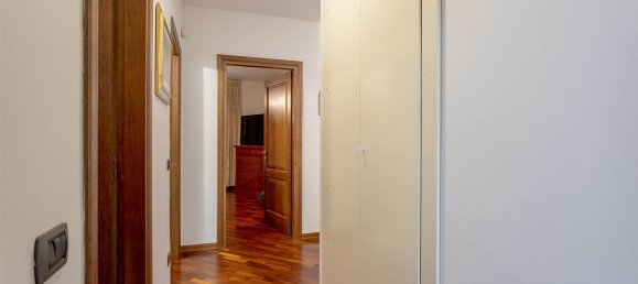8 rooms Villa in Poggio a Caiano, Italy No. 64497 30