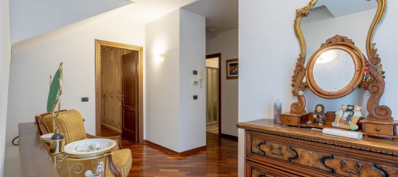 8 rooms Villa in Poggio a Caiano, Italy No. 64497 25