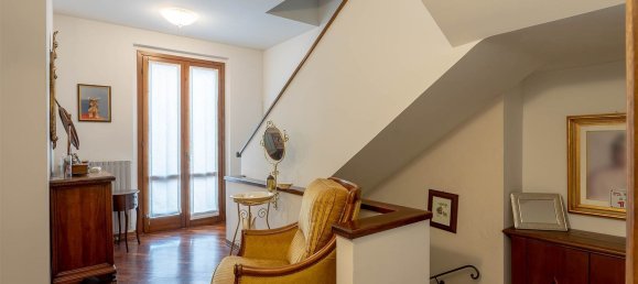 8 rooms Villa in Poggio a Caiano, Italy No. 64497 22