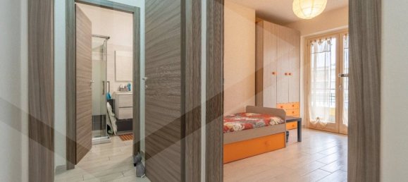 4 rooms Apartment in Marino, Italy No. 31438 21