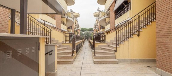 4 rooms Apartment in Marino, Italy No. 31438 4