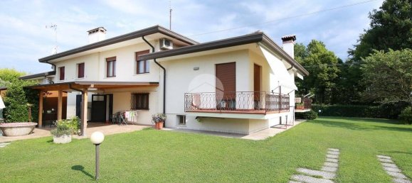 3 bedrooms Villa in Preganziol, Italy No. 302525 7