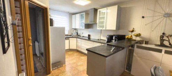 5 rooms Townhouse in Hesse, Germany No. 362077 3