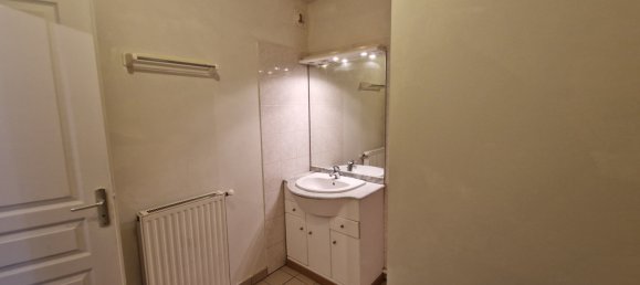 2 bedrooms Apartment in Maintenon, France No. 70943 6