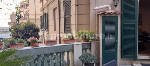1 bedroom Apartment in Rome, Italy No. 352931 3