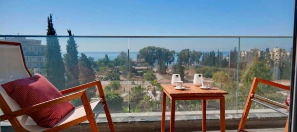 Apartamento de 3 dormitorios en Agios Tychonas, Cyprus No. 19289 8