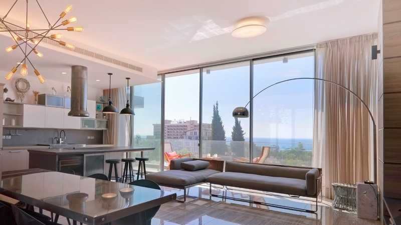 Apartamento de 3 dormitorios en Agios Tychonas, Cyprus No. 19289