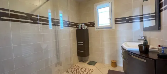 Дом с 3 спальнями в Бельрив-сюр-Алье, Франция № 348189 9