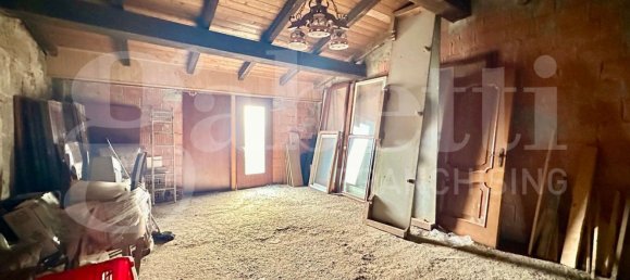 7 Schlafzimmer Haus in Crescentino, Italy, Nr. 315550 22