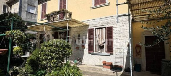 3 Schlafzimmer Villa in Bergamo, Italy, Nr. 354240 3