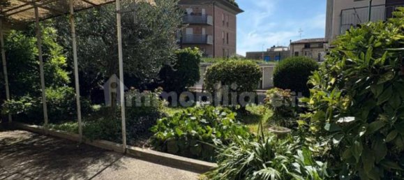 3 Schlafzimmer Villa in Bergamo, Italy, Nr. 354240 6