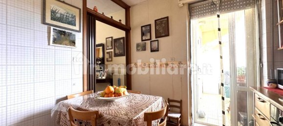 3 bedrooms Apartment in Catanzaro, Italy No. 92470 4
