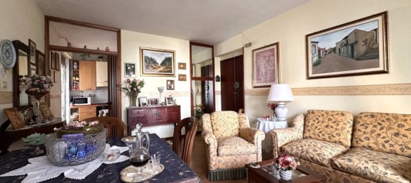3 bedrooms Apartment in Catanzaro, Italy No. 92470 2