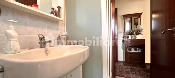 3 bedrooms Apartment in Catanzaro, Italy No. 92470 8