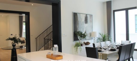 Вилла с 4 спальнями в Лонгбьен, Вьетнам № 832 2