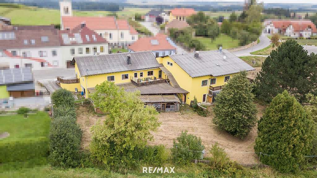 Propriété commerciale à Zwettl-Niederosterreich, Austria 781m² No. 81256