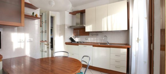 4 rooms Apartment in San Donato Milanese, Italy No. 31778 13