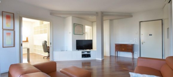 4 rooms Apartment in San Donato Milanese, Italy No. 31778 5