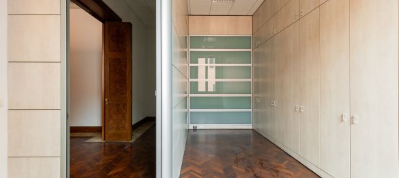 10 rooms Apartment in Bologna, Italy No. 125901 15