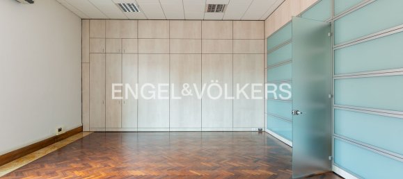 10 rooms Apartment in Bologna, Italy No. 125901 5