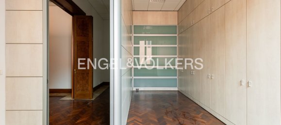 10 rooms Apartment in Bologna, Italy No. 125901 6