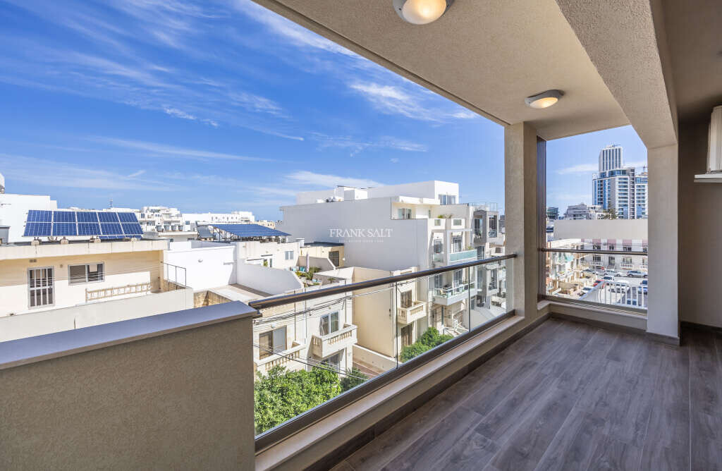 2 bedrooms Apartment in Swieqi, Malta No. 5157