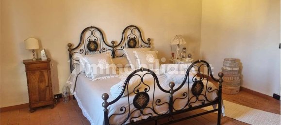 Дом с 10 спальнями в Реджо Эмилия, Италия № 341206 16