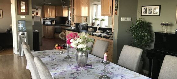 4 bedrooms Villa in Mesa Geitonia, Cyprus No. 460 8