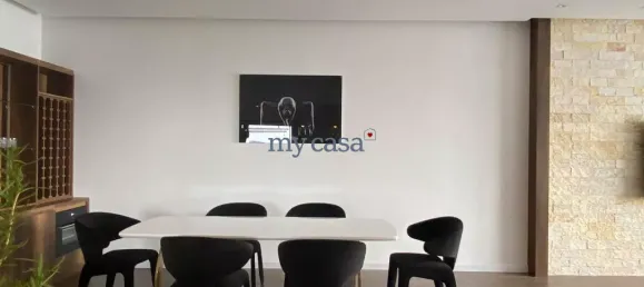 3 bedrooms Apartment in Ho Chi Minh, Vietnam No. 8533 11