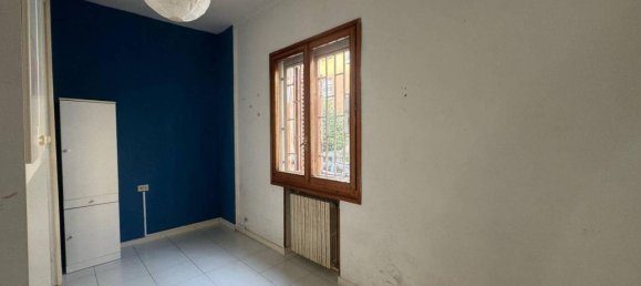 4-Zimmer Wohnung in Bologna, Italy, Nr. 35697 27