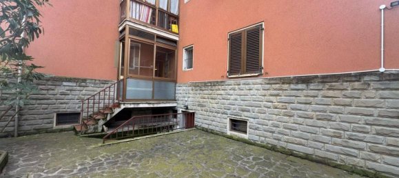 4-Zimmer Wohnung in Bologna, Italy, Nr. 35697 11