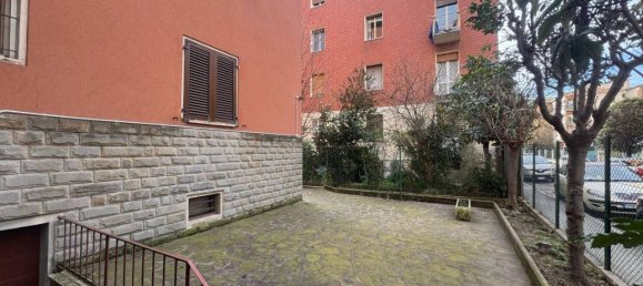 4-Zimmer Wohnung in Bologna, Italy, Nr. 35697 13